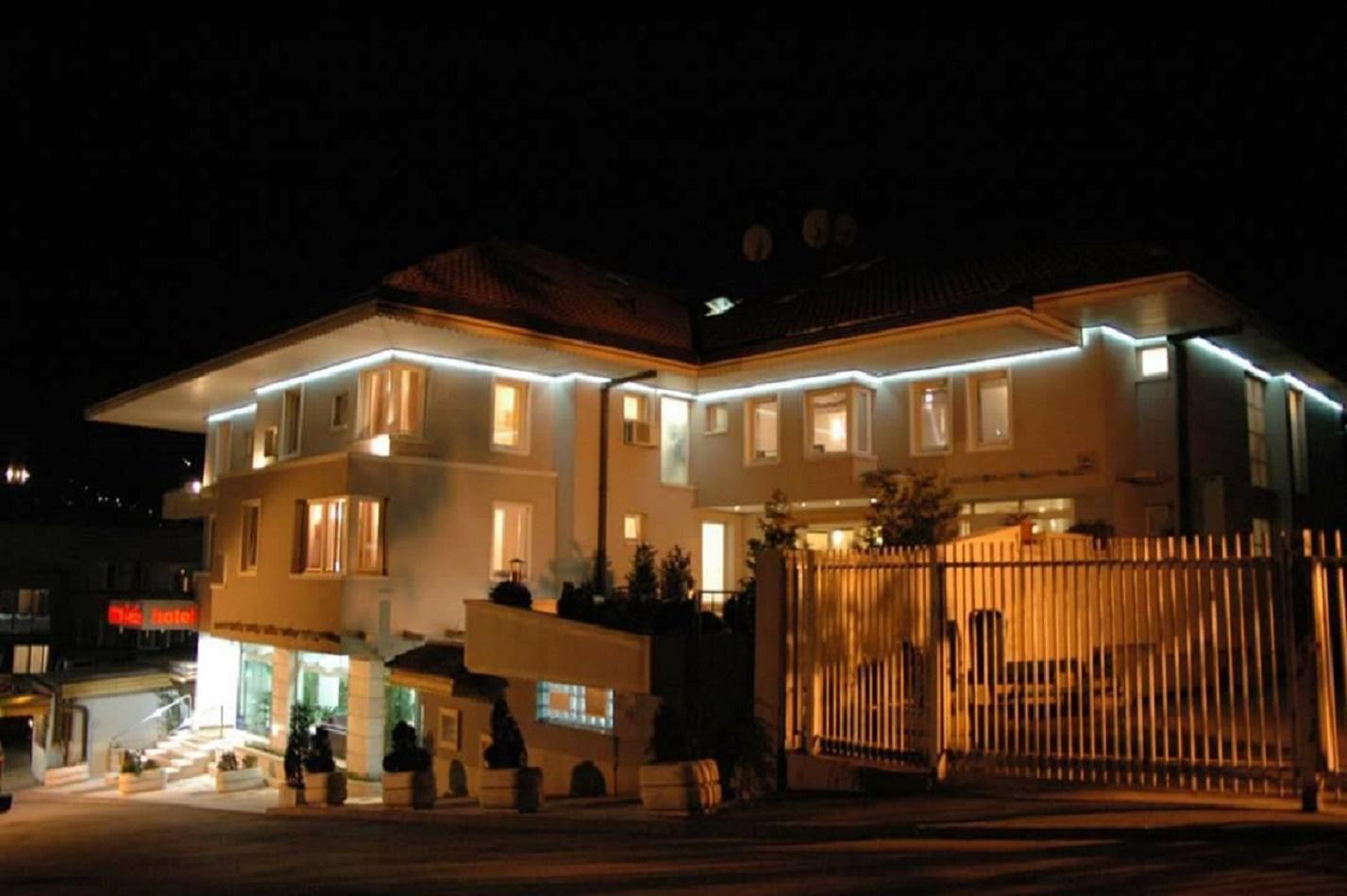 Hotel Hecco Sarajevo Exterior foto